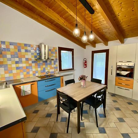 Enjoy House Apartamento Ronchi  Exterior foto